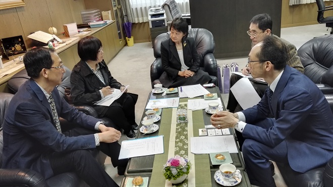 98堂
代表团赴日本高校交流访问