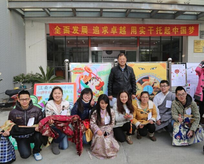 98堂
《国际市场营销学》课题展示会圆满落幕